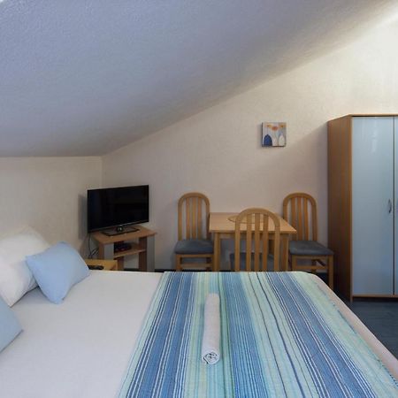 Studios Merdovic Budva Buitenkant foto