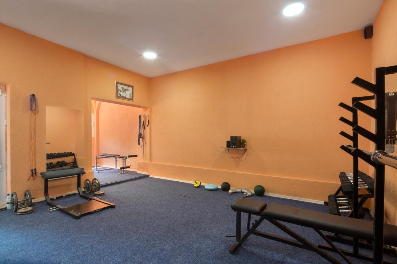 Studios Merdovic Budva Buitenkant foto