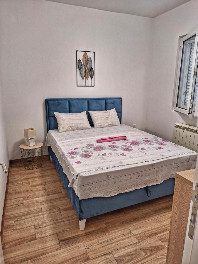 Studios Merdovic Budva Buitenkant foto