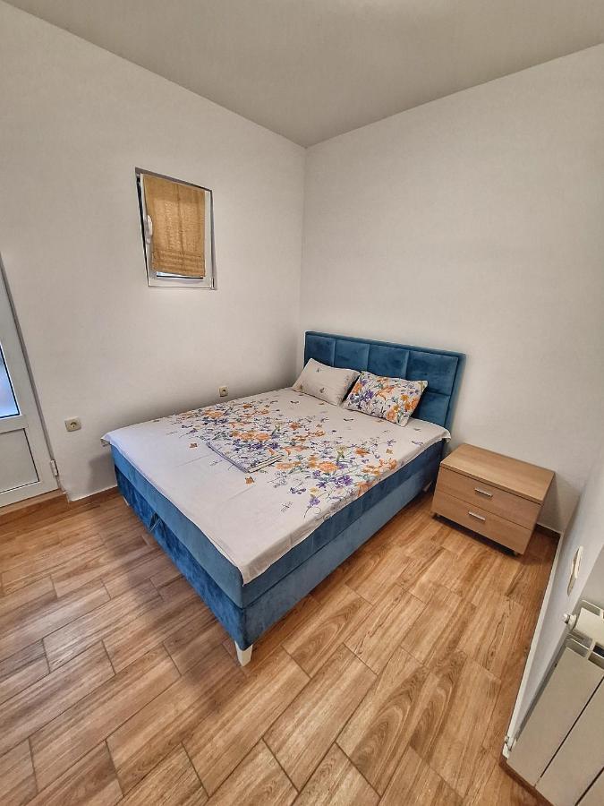 Studios Merdovic Budva Buitenkant foto